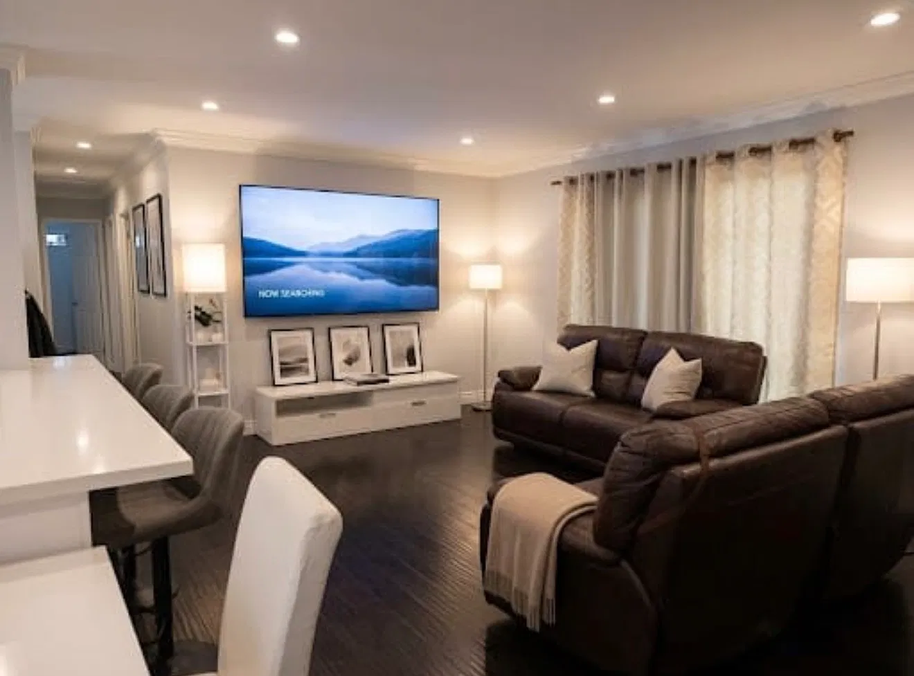 3 bed, 2127 sqft, $3,700 — Photo 2