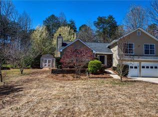 6770 Payton Rd, Cumming, GA 30041