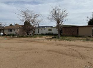 3620 W Burro Dr, Golden Valley, AZ 86413