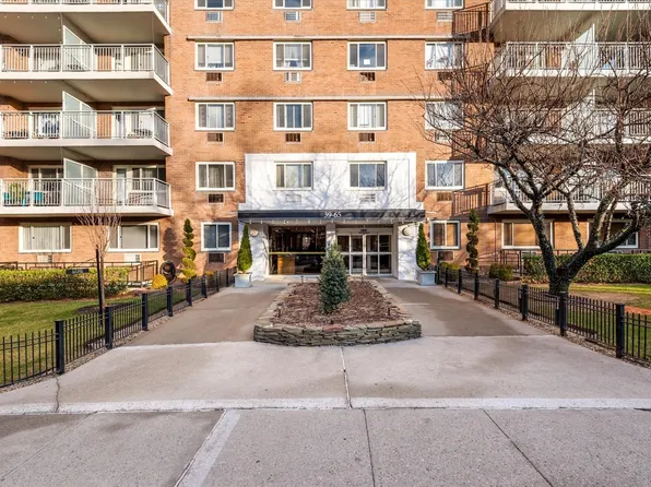 39-65 52 Street #5T, Woodside, NY 11377