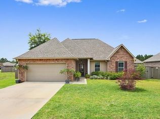 161 Trenton Dr, Mandeville, LA 70471