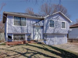 502 W Smith St, Spring Hill, KS 66083