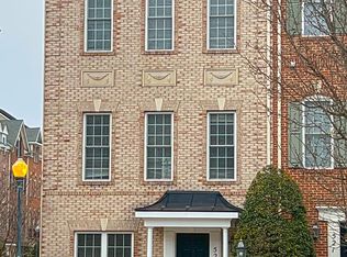 525 Cedar Spring St, Gaithersburg, MD 20877