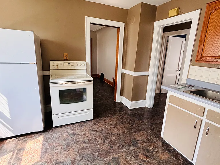 151 Edgewood Ln #1 — Photo 9