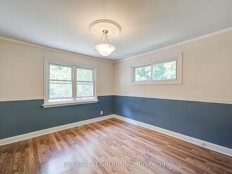 1421 Old Green Ln — Photo 28