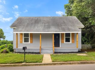 1225 Apalache St, Greer, SC 29651