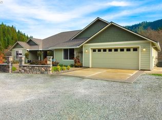 9165 N Myrtle Rd, Myrtle Creek, OR 97457