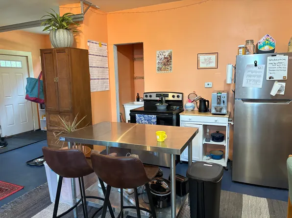 47 Berry Cove Rd, Lamoine, ME 04605