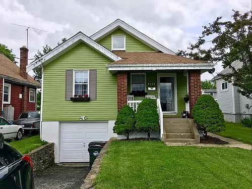 1711 Sterling Ave Photo 1