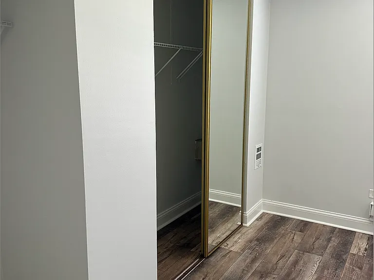 403 Dorchester Ct #109 — Photo 4