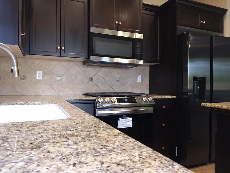 4132 Chessa Ln — Photo 8