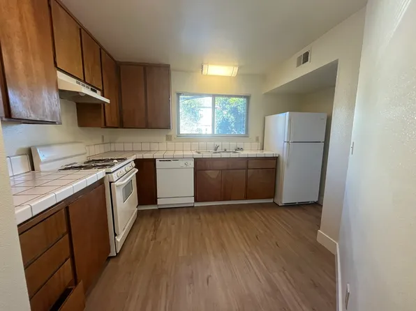 1400 O St APT A, Sacramento, CA 95814
