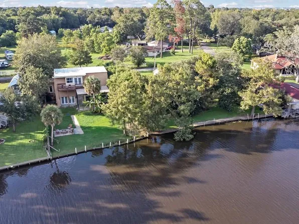 5884 Patillo Cir, Orange, TX 77630