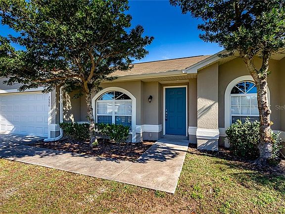 5th image of 7996 Princeton Manor Cir