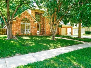 813 Crestfield Dr, Flower Mound, TX 75022