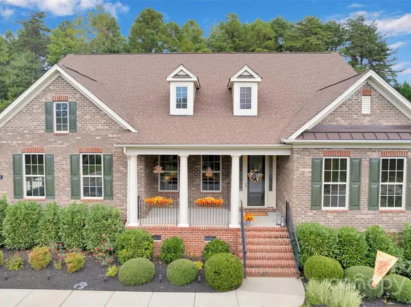749 Pela Vista Ct, Fort Mill, SC 29715