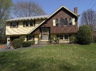 20 Henry Ave, Woburn, MA 01801