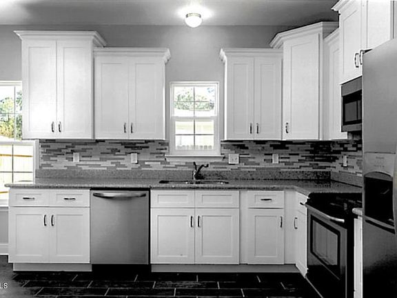 2nd image of 13012 Alta Vida Ct