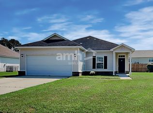30 Valley Oak Dr, Richmond Hill, GA 31324