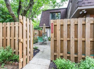 437 Darby Creek Rd APT D, Lexington, KY 40509