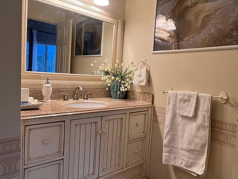 8A Horizon Hill Ln — Photo 13