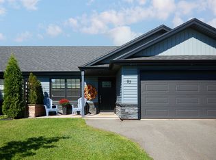 93 Keri Dr, Cornwall, PE C0A1H5