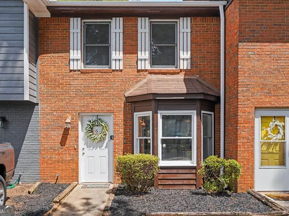 637 Hunting Creek Ln SE, Conyers, GA 30013