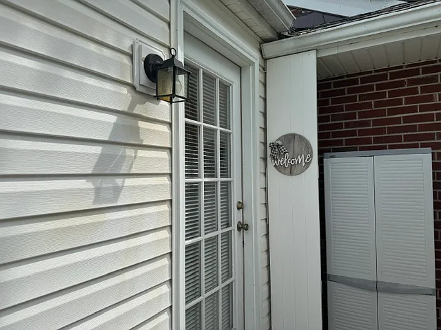 803 Culpeper St — Photo 2