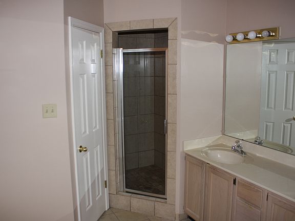 4th image of 5022 Harvest Knoll Ln