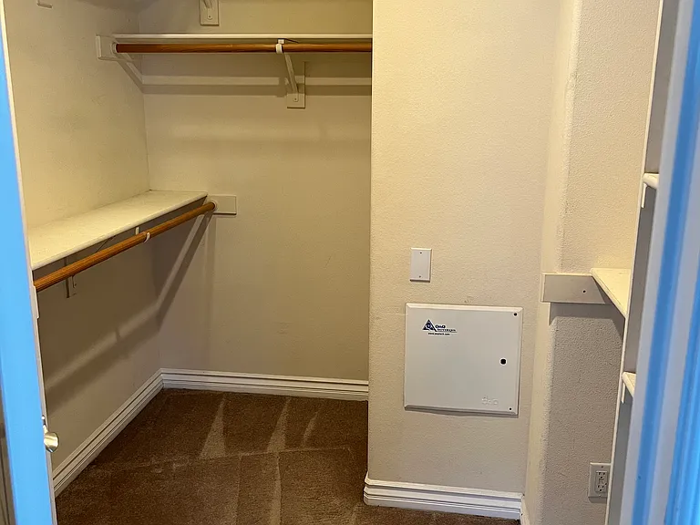 8320 Telegraph Rd — Photo 14
