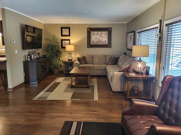 5th image of 1255 Country Club Rd #413