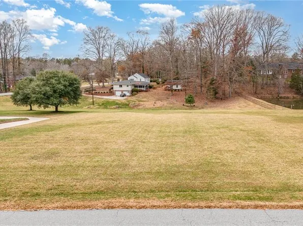 0 Beroth Cir, Pfafftown, NC 27040