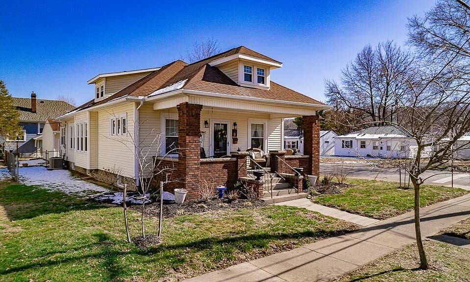 1st image of 301 Piatt Ave