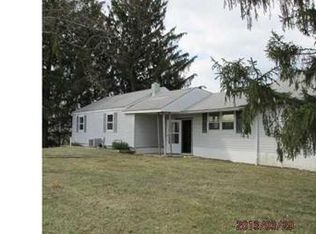 4025 Boggs Rd, Zanesville, OH 43701