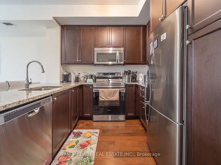 3170 Erin Mills Pkwy #234 — Photo 5