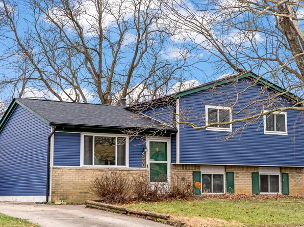 4560 Stonehedge Rd, Columbus, OH 43231