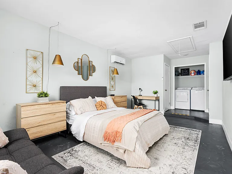500 Egger Ct — Photo 17