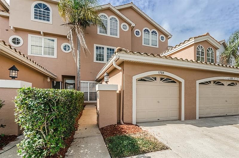 1st image of 1704 Arabian Ln