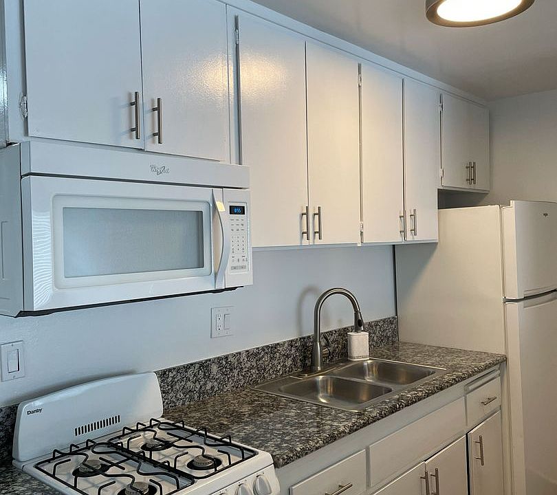1st image of 1645 N Winona Blvd #74-105
