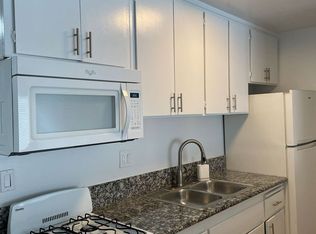 1645 N Winona Blvd #74-105, Los Angeles, CA 90027