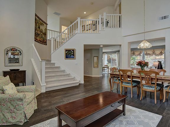 4th image of 457 Silverwood Dr