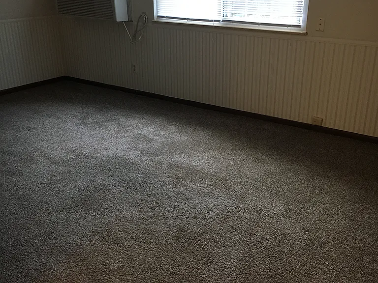 235 Lake Ave NW #12 — Photo 5