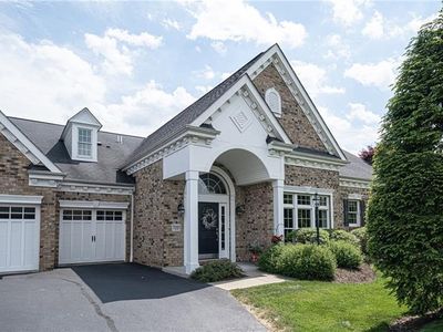 7051 Berringer Ct, Coraopolis, PA, 15108