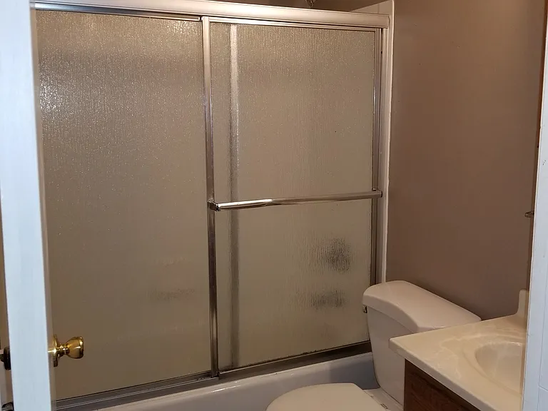 75 Ridgeway St #3 — Photo 15
