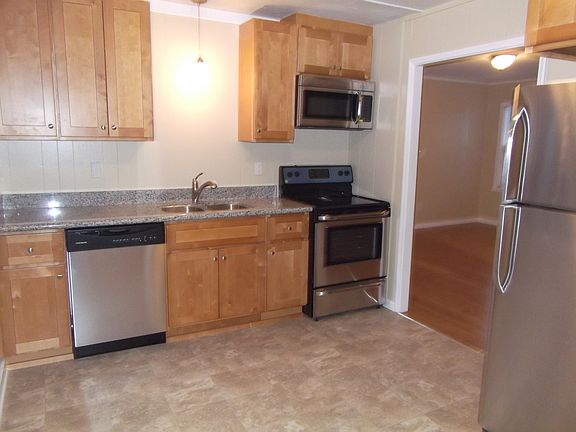 2nd image of 3309 Tarabochia St