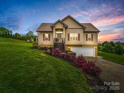 415 Beck Creek Cir, Flat Rock, NC, 28731