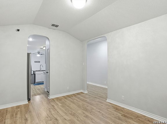 3rd image of 6034 Palmetto Way