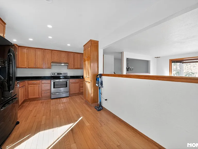 13432 W Alaska Pl — Photo 4