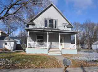 320 W State St, Mason City, IA 50401