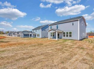 180 Hunter Ridge Dr, Boiling Springs, SC 29316
